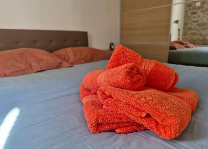 Cozy Old Town Antibes